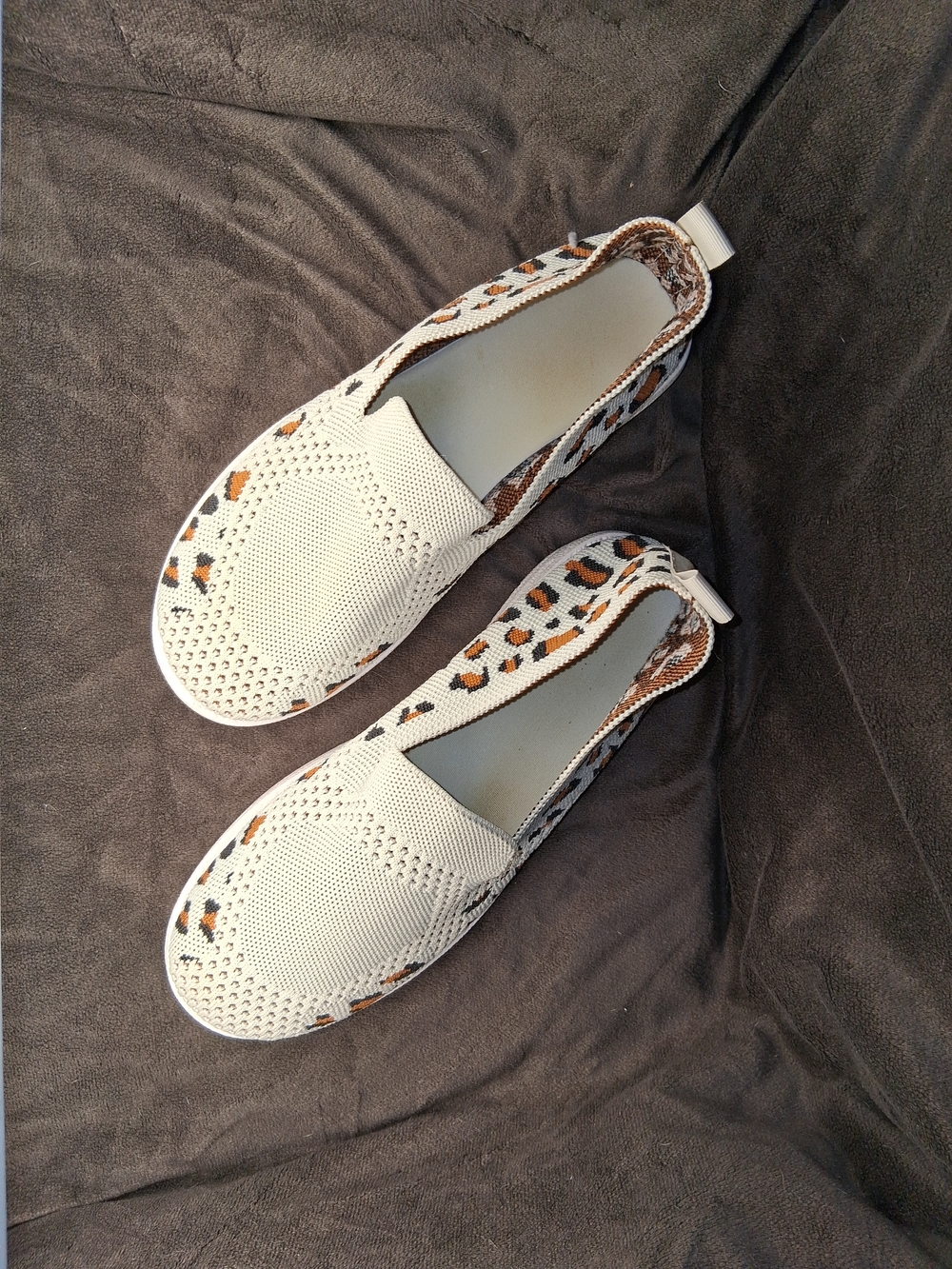 Knit Slip-On Flats in Cream with Brown & Black Leopard
